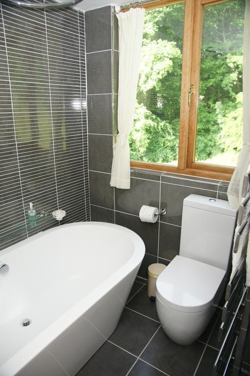 Whistlers Dell B&B Rhu Екстер'єр фото