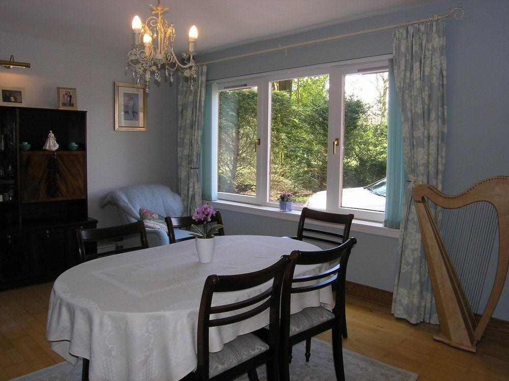 Whistlers Dell B&B Rhu Екстер'єр фото