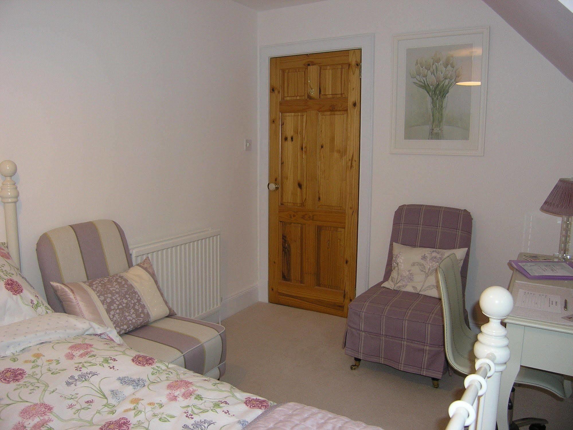 Whistlers Dell B&B Rhu Екстер'єр фото