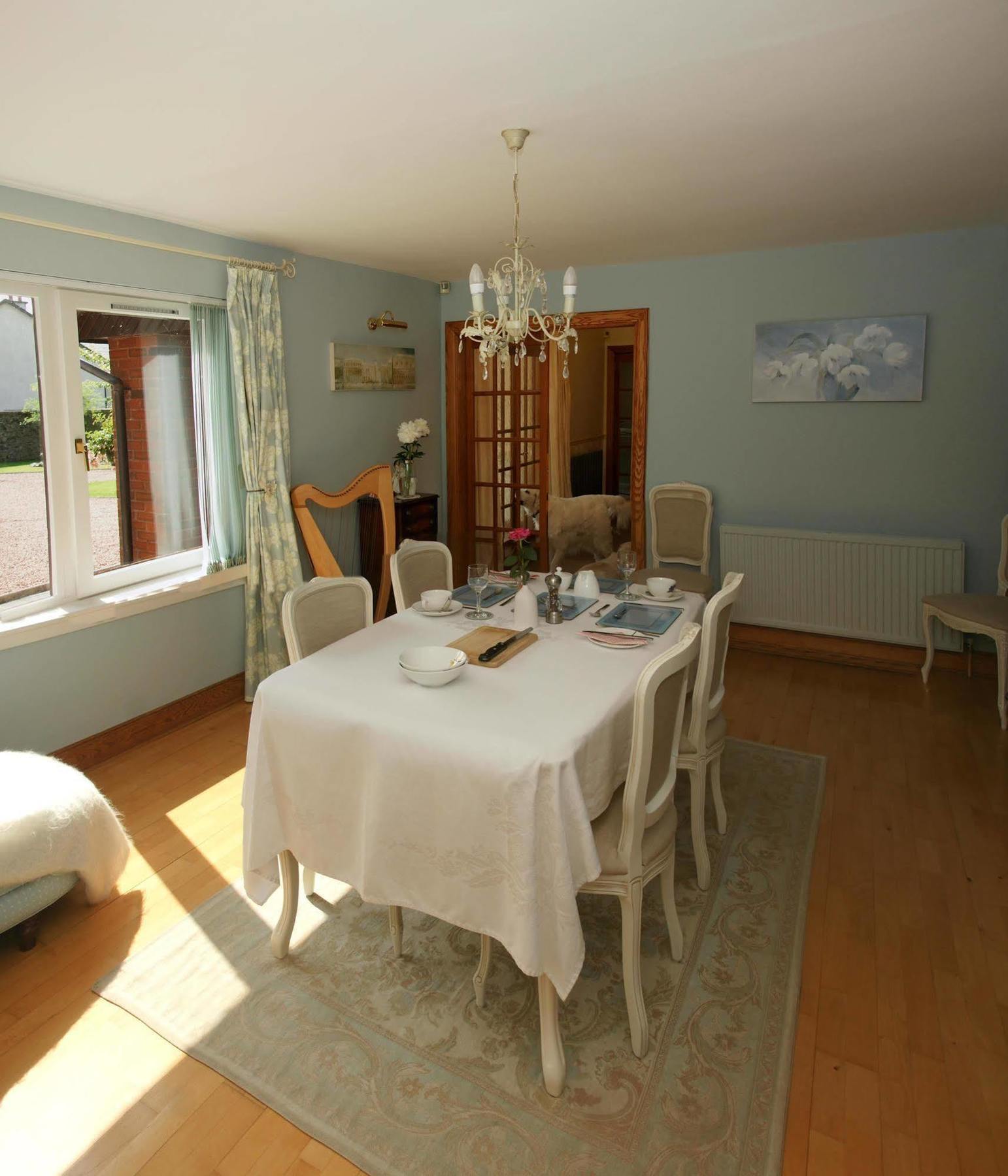 Whistlers Dell B&B Rhu Екстер'єр фото