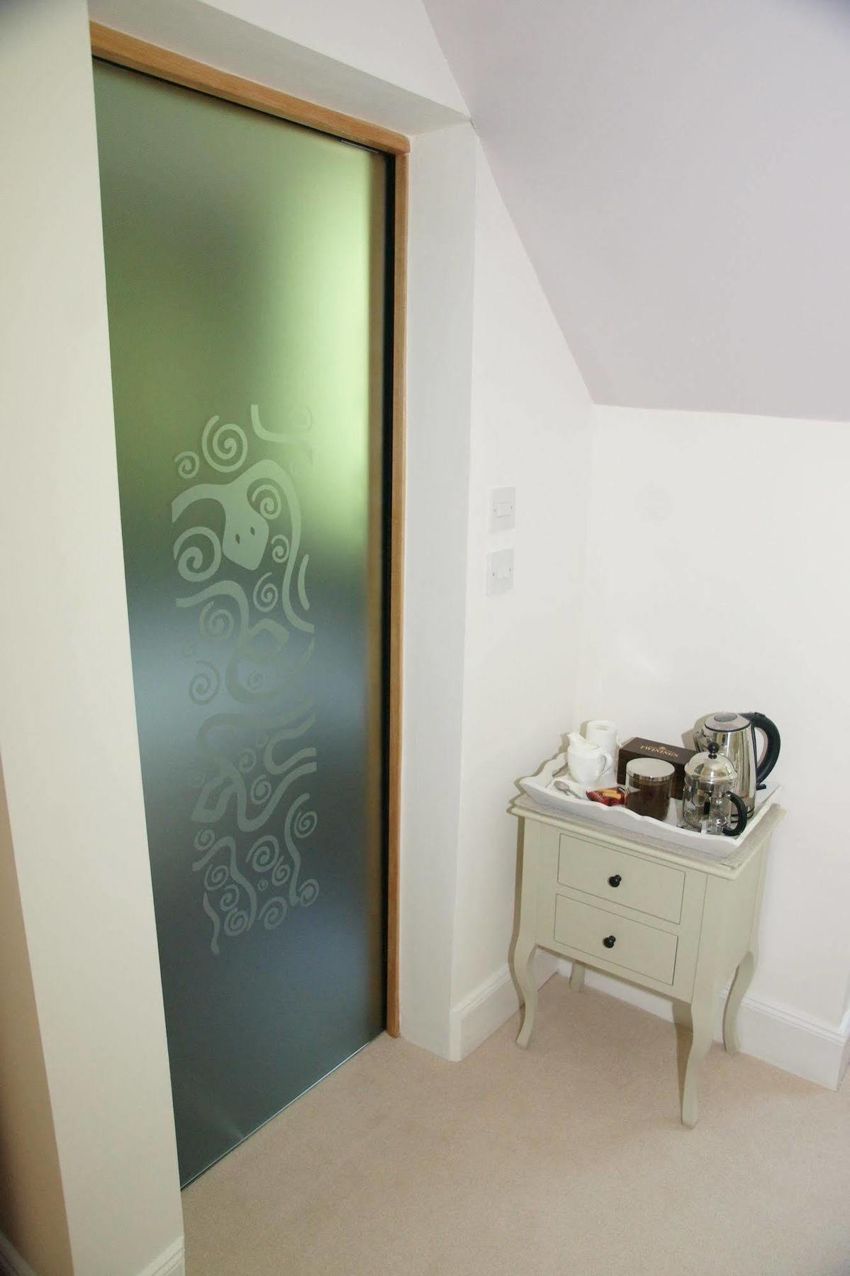 Whistlers Dell B&B Rhu Екстер'єр фото