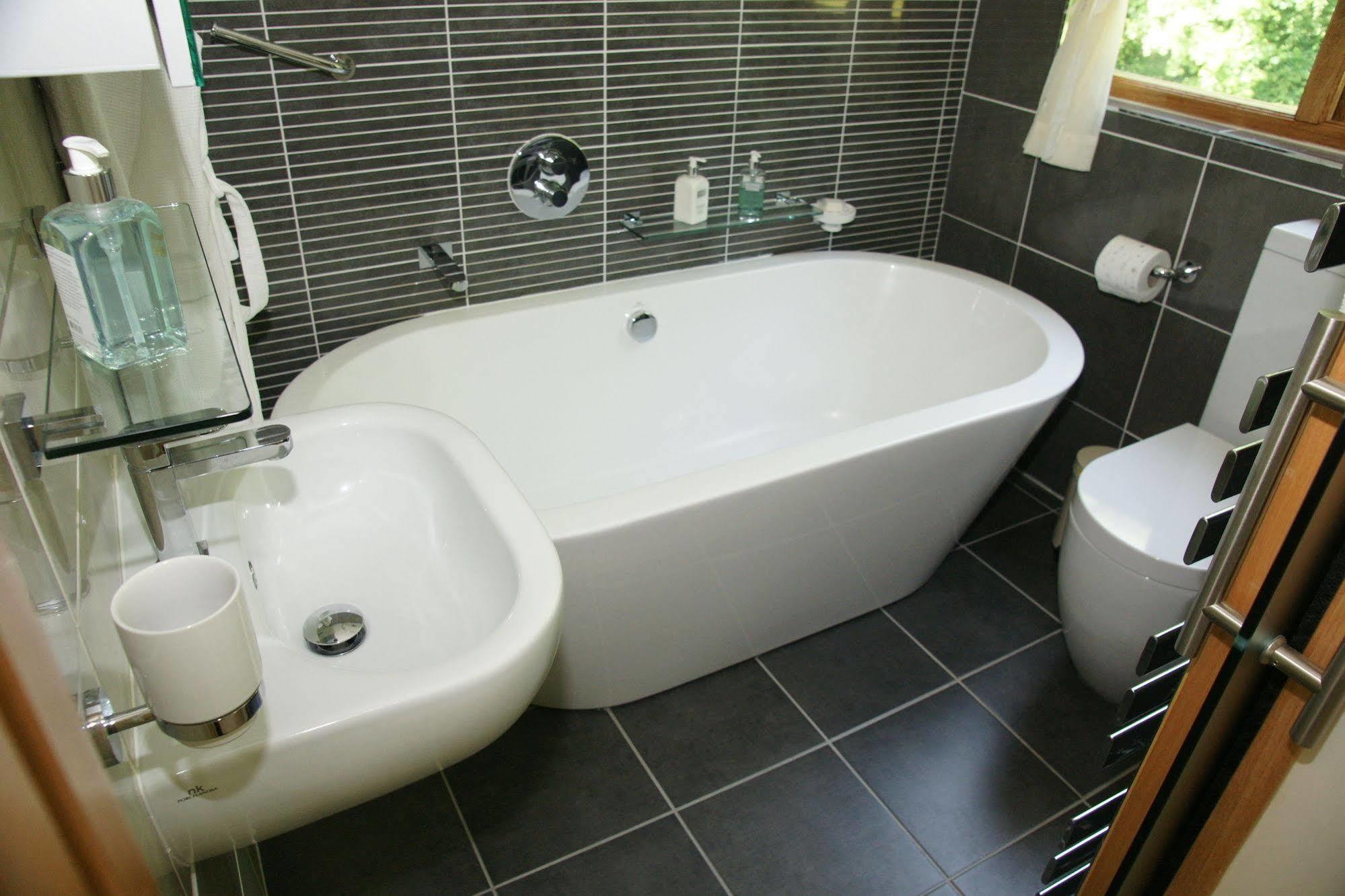 Whistlers Dell B&B Rhu Екстер'єр фото