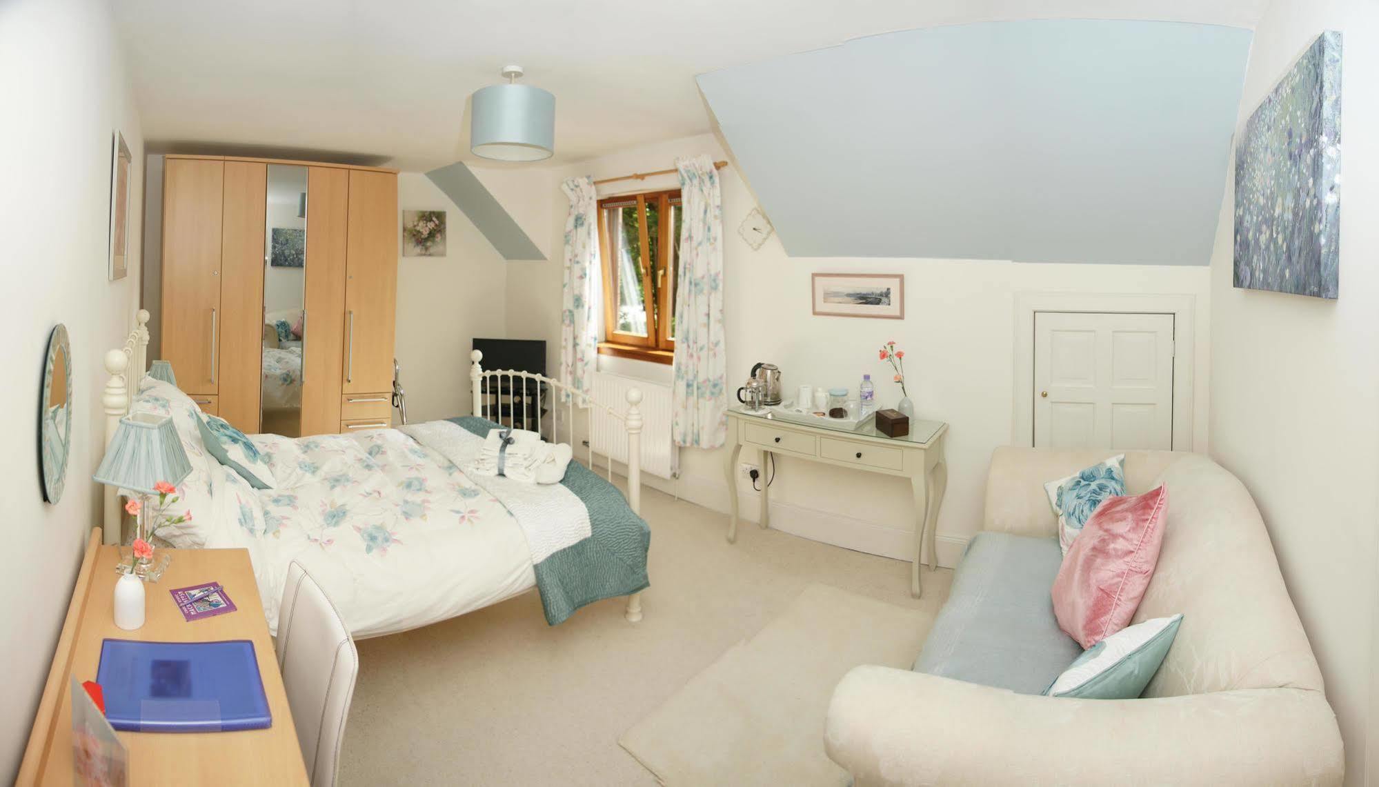 Whistlers Dell B&B Rhu Екстер'єр фото